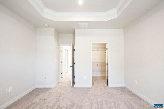 Building Photo - 2045 Landon Ln