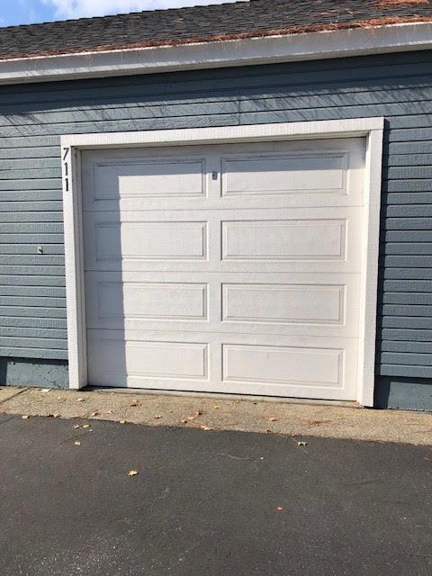 Building Photo - 711 Port Walk Pl