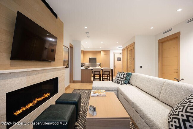 Building Photo - 130 Wood Rd