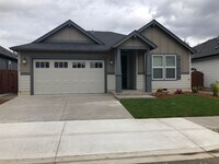 Building Photo - 10519 NE 103rd Ct