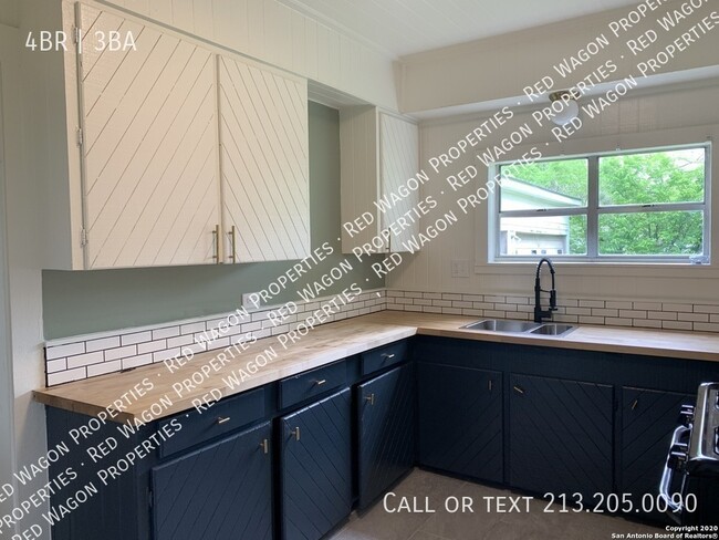 Building Photo - 155 N Josephine Tobin Dr