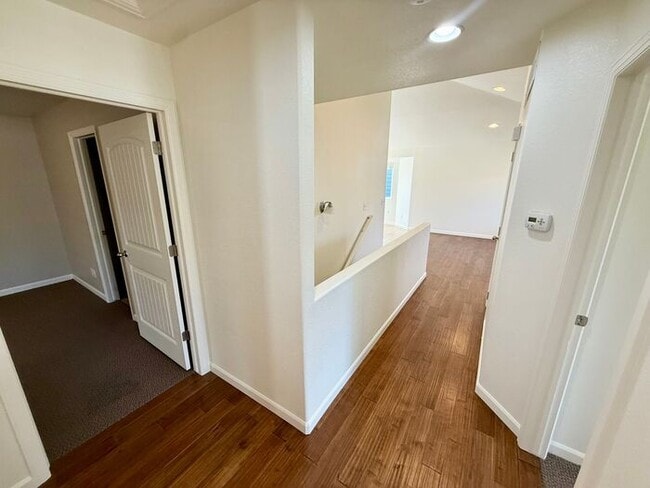 Building Photo - Well Maintained 4 Bed, 3 Bath Home in Anderson Farm!