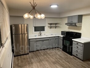 Building Photo - 3547/3549 Halifax Avenue North - 3549