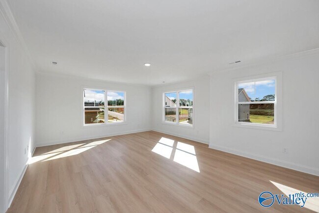 Building Photo - 101 Stenness Br