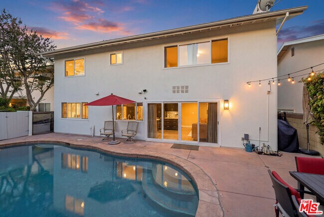 Building Photo - 5507 Bluebell Ave