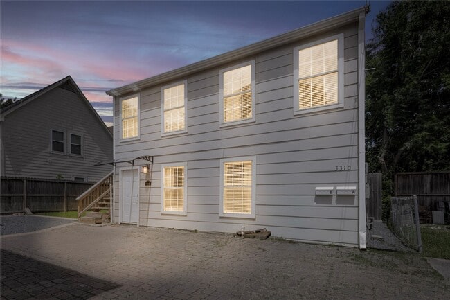 Building Photo - 3310 Crawford St