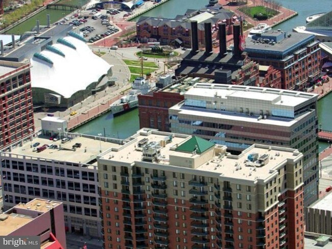 Building Photo - 414 Water St