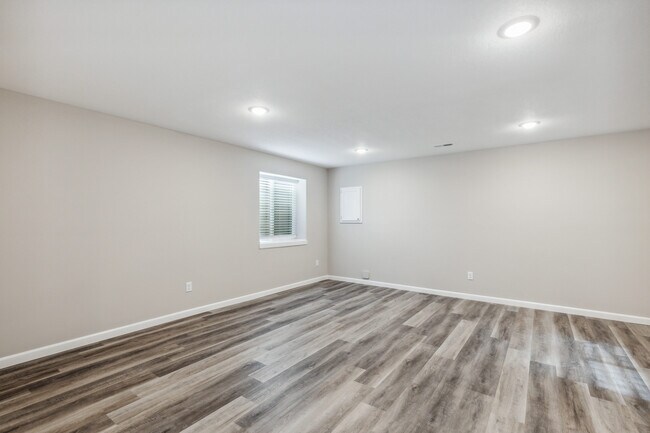 Building Photo - 10603 E Kinkaid Cir