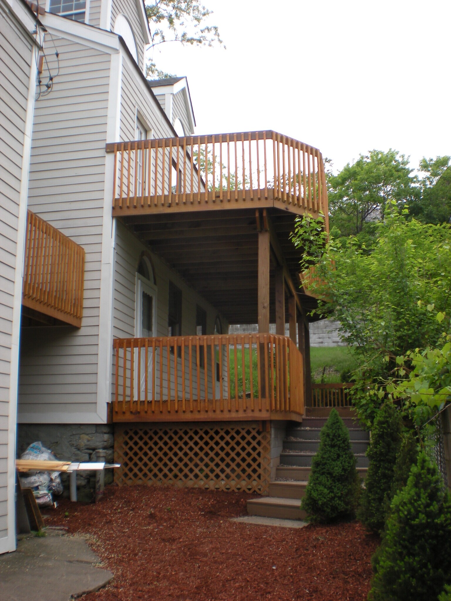 Building Photo - 208 Kearsarge St
