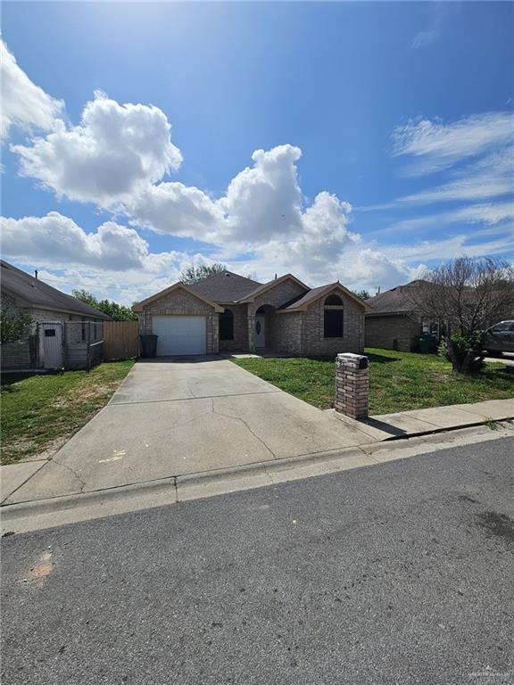 Building Photo - 8309 Las Palmas Dr