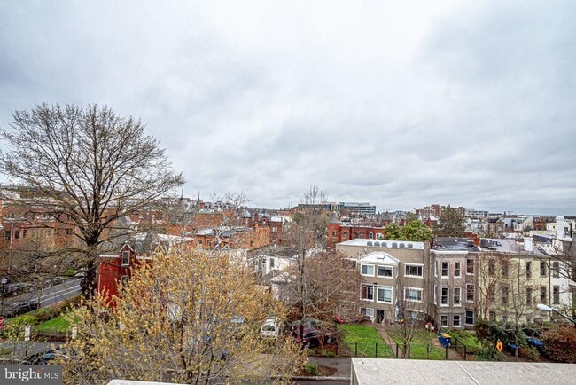 Building Photo - 1830 11th St NW