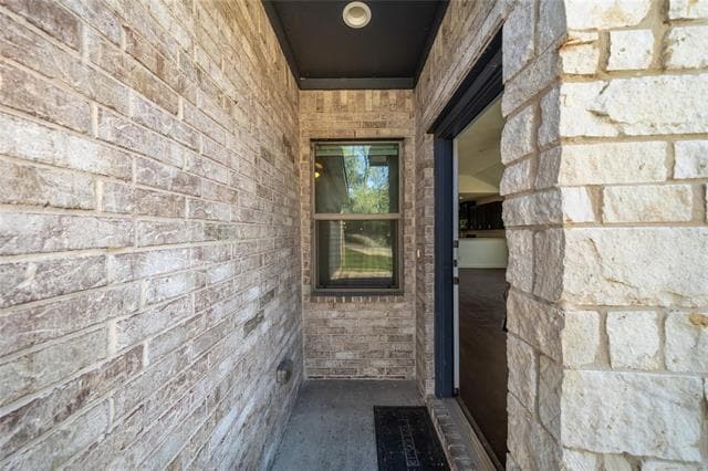 Building Photo - 4800 Rimwood Dr