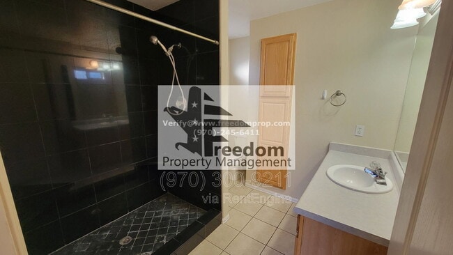 Building Photo - 736 Galena Dr