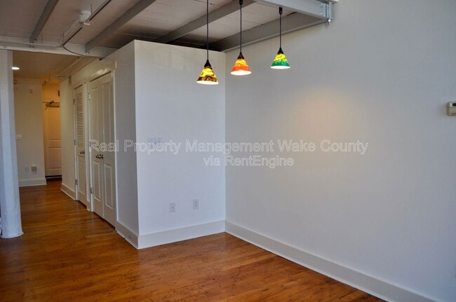 Building Photo - 1535 Caraleigh Mills Ct