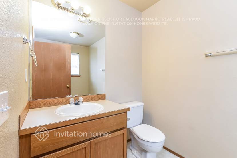 Building Photo - 1414 SW 344th Pl