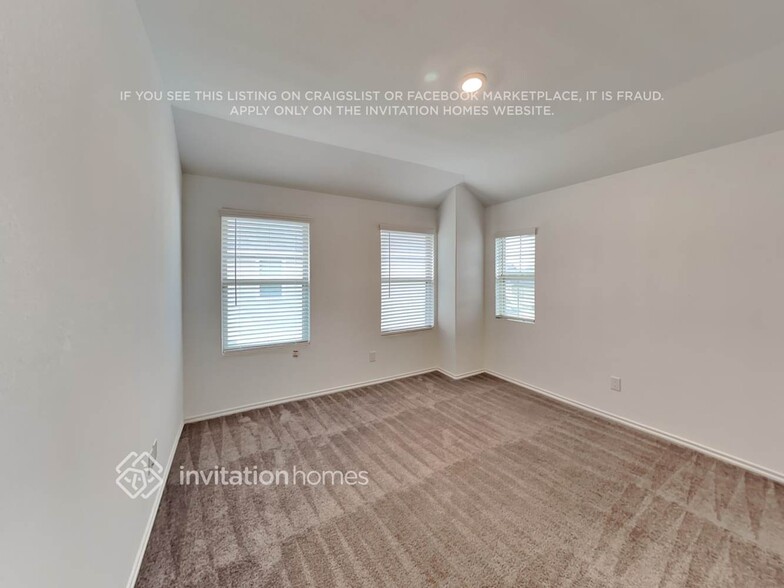 Building Photo - 18706 Charter Elm Dr