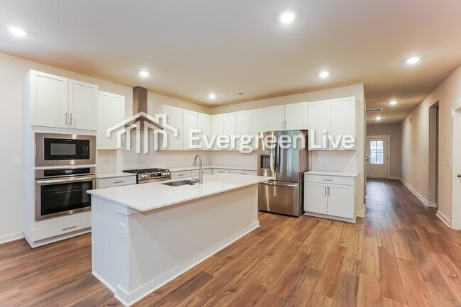 Building Photo - 856 Bur Oak Ct