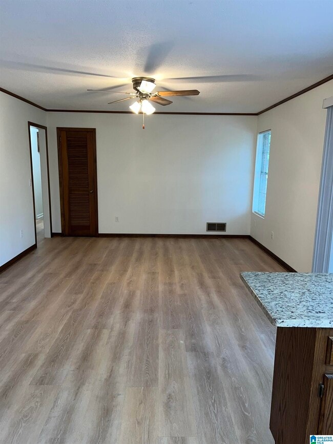 Building Photo - 81 Brookview Ln