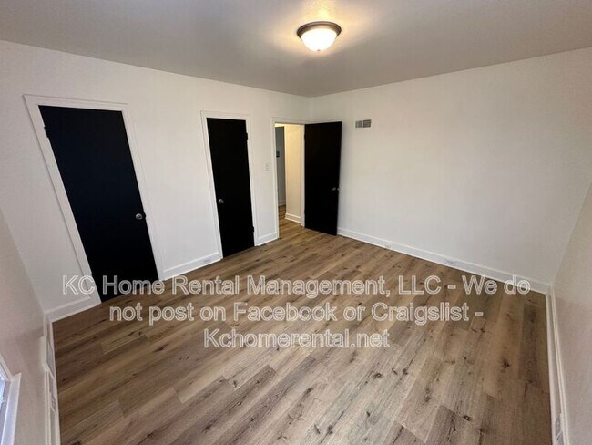 Building Photo - 4748 Eastern Ave