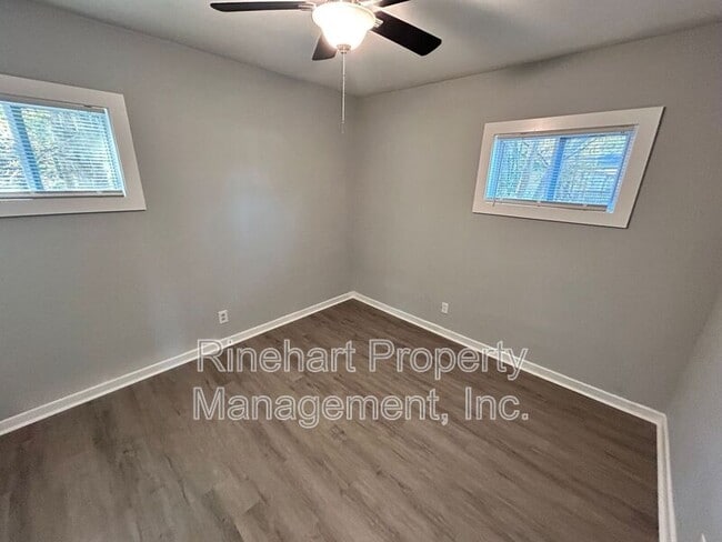 Building Photo - 412 Oates St