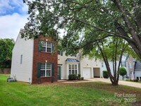 Building Photo - 11819 Fox Glen Rd