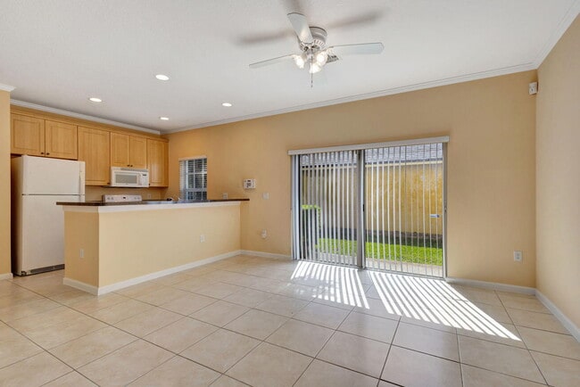 Building Photo - 14022 Wellington Trace