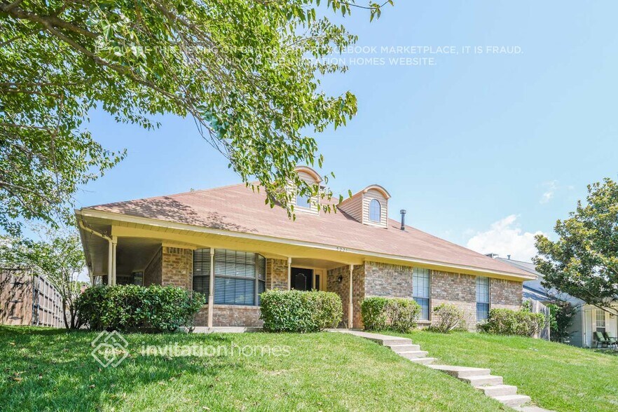 Building Photo - 5221 Hollow Bend Ln