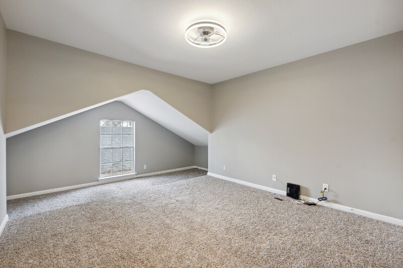 Building Photo - 117 Chapel Hill Cir