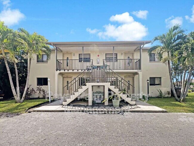 Primary Photo - 4530 SW 10th Ave