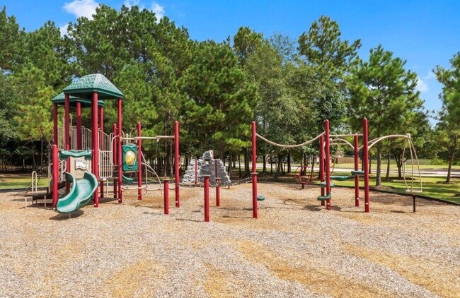Building Photo - 7611 Dragon Pearls Ln