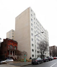 Building Photo - King Towers