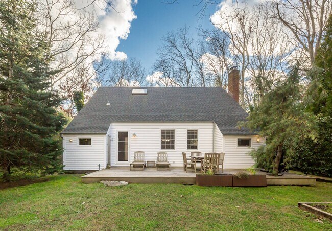 Building Photo - 53 Sayre's Path