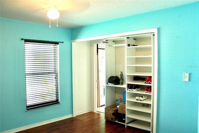 Building Photo - 412 Everwood Dr