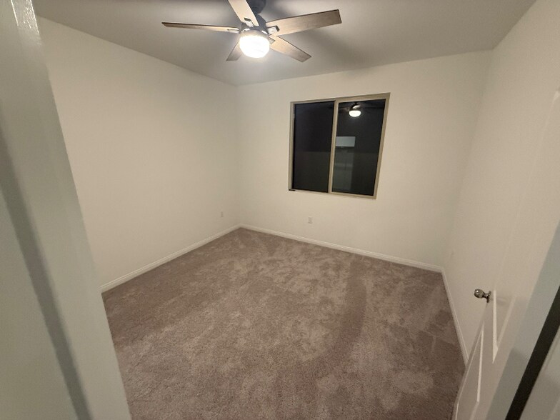Building Photo - 4212 Larchwood Ln