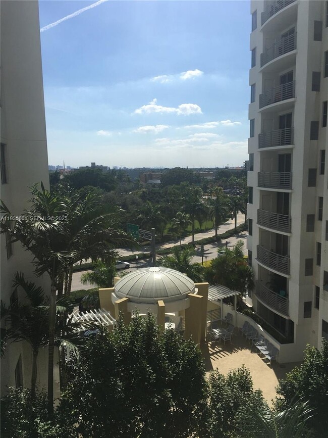 Building Photo - 1830 Radius Dr