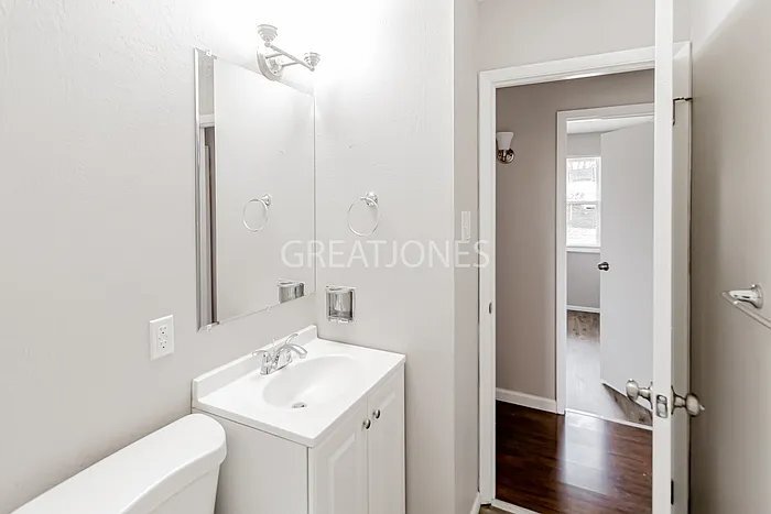 Building Photo - 3024 Chance Dr