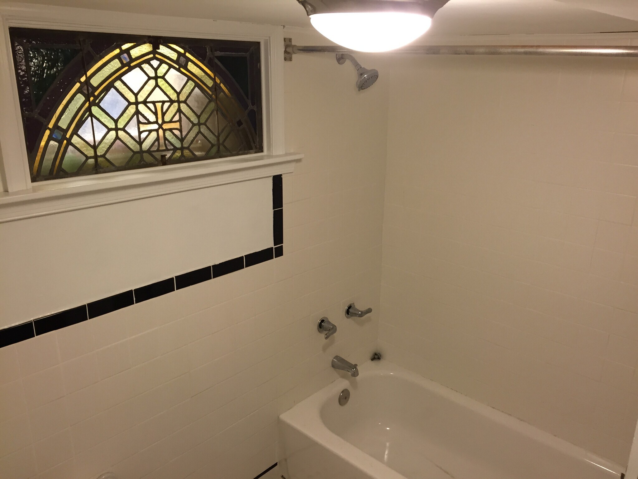 Building Photo - 1041 Taussig Place Northeast