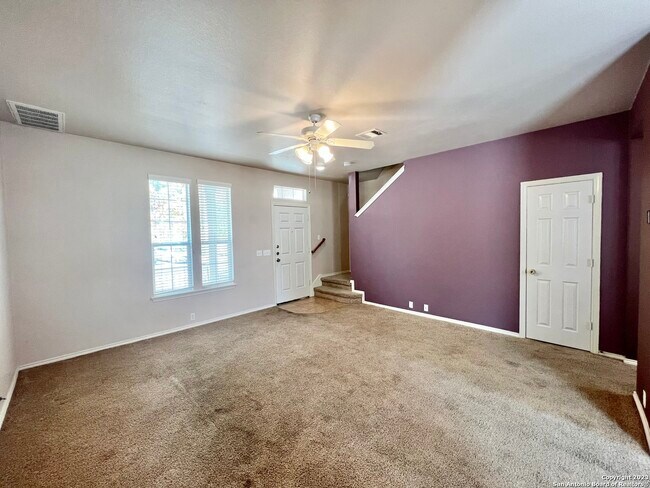 Building Photo - 301B Utterback-