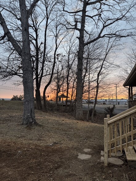 Building Photo - 101 Circle Dr