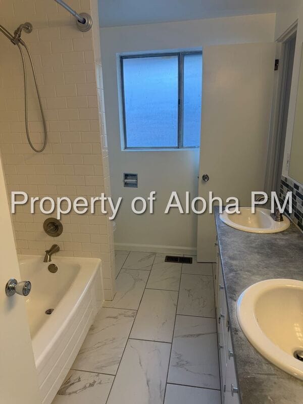 Building Photo - 7303 Hummel Dr