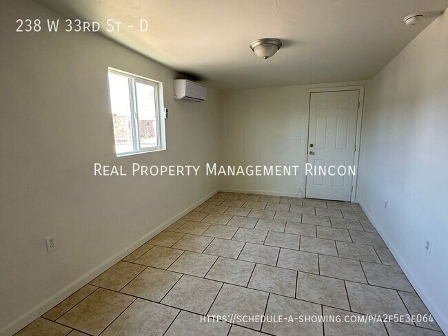 Building Photo - 238 W 33rd St