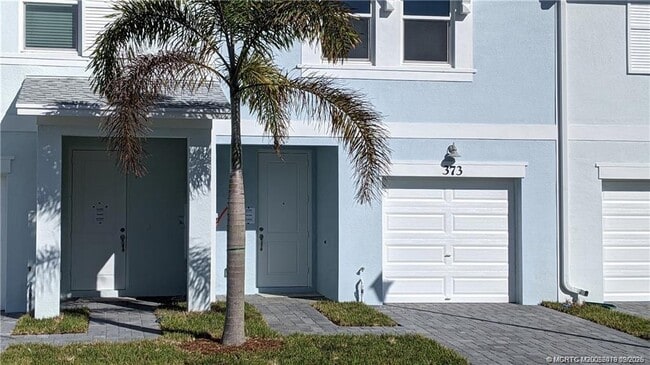 Building Photo - 373 SE Sea Hunt Wy