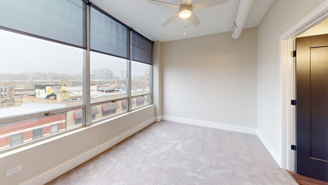 Building Photo - 40 Dupage Ct