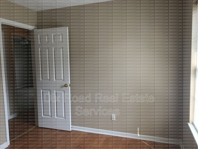 Building Photo - 966 Hathaway Dr