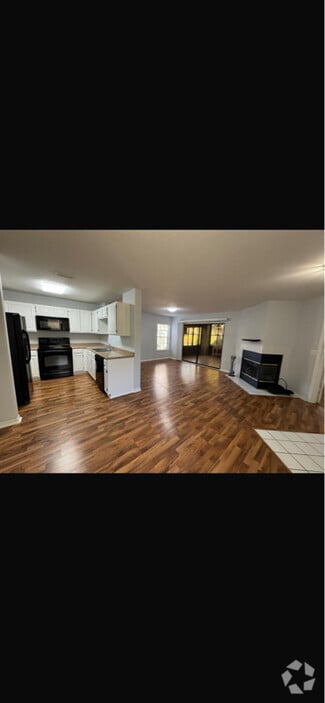 Building Photo - 10150 Belle Rive Blvd
