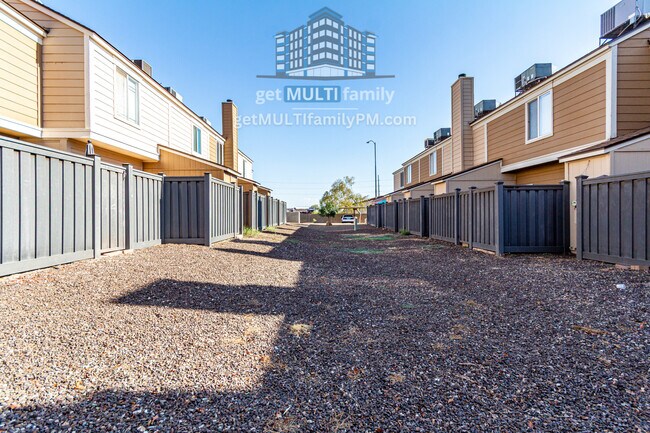 Building Photo - 18818 N 34th Dr