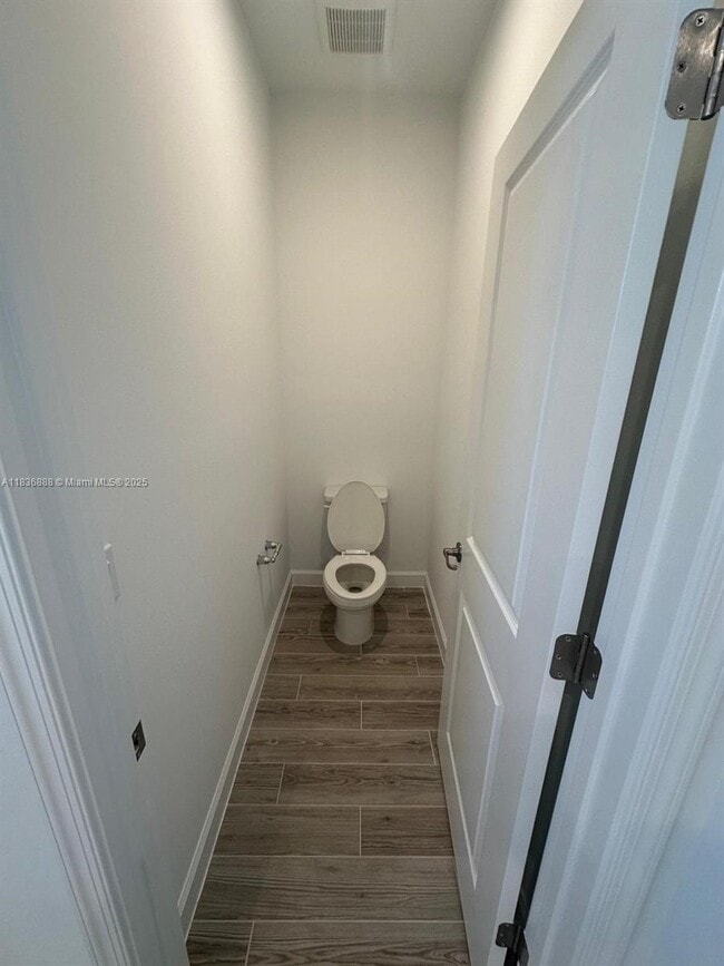 Building Photo - 14051 SW Thorens Dr