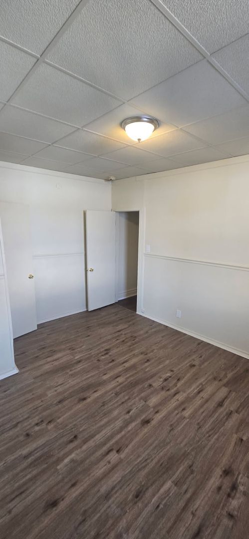 Building Photo - 154 Garibaldi Ave