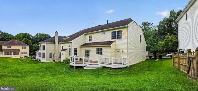Building Photo - 6933 Sandy Creek Ct
