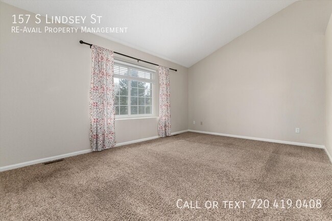 Building Photo - 157 S Lindsey St